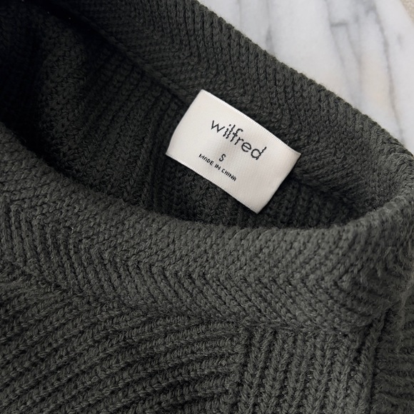 Aritzia Sweaters - New Aritzia Sleeveless Knit Sweater